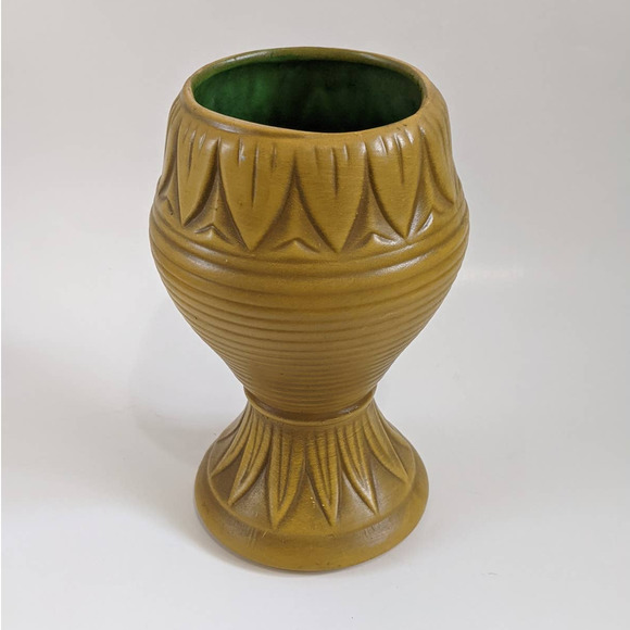 Vintage Mid-Century Mustard Yellow Chalice-Shaped Vase, 60's Chalk Floral Ware - Picture 5 of 10